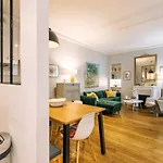 Guestready - Apt Spacieux Et Exquis Dans Le 17Eme